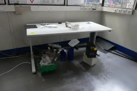 Skrivebord, uden indhold