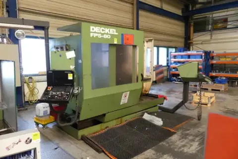 Deckel - CNC 铣床