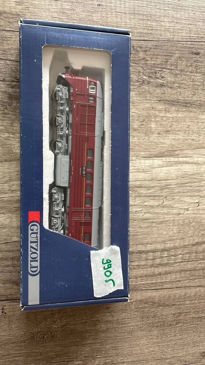 Diesellokomotive (Gützold)