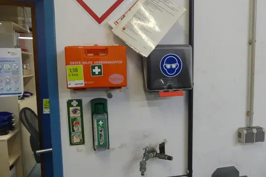 Trusă de prim ajutor, 3 piese