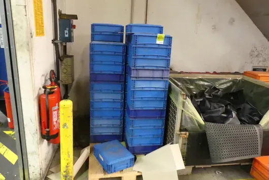 Konvolut af plastkasser/stabelkasser