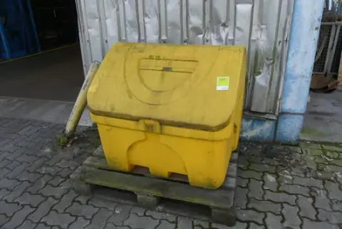 Quipo - Spredematerialebeholder af plast