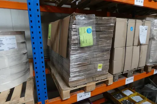 Konvolutt med sammenleggbare kasser SCH952 2093672, 352x281x230 utvendig