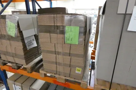 Konvolutt med sammenleggbare kasser SCH952 2093672, 352x281x230 utvendig