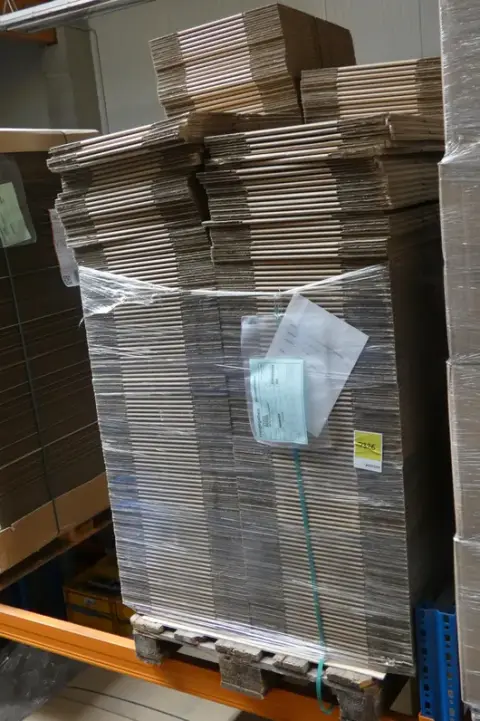 Parti foldbare æsker WPK 345x225x220