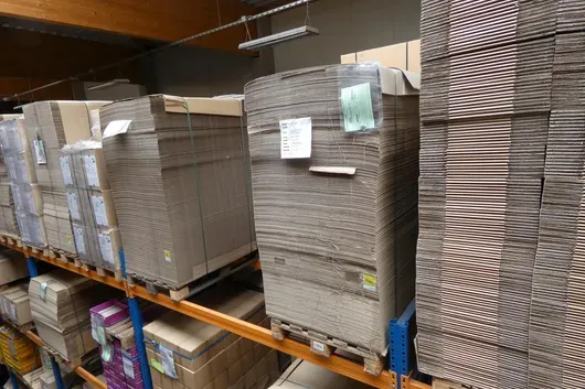 Konvolut af stanseklippet bølgepap 280x380 mm