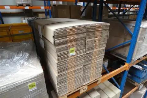 Konvolut foldbare kasser Fefco 0201, 344x273x99