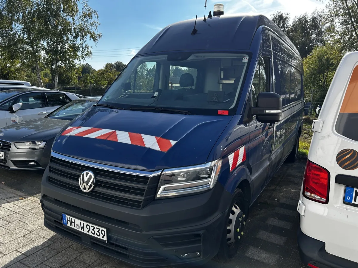厢式货车(原车牌 HH-W 9339)VW Crafter (SYN2Z)