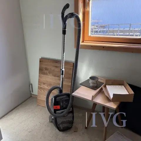 MIELE Blizzard CX1 吸尘器
