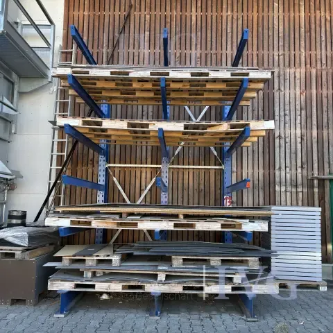 Single-sided cantilever rack (blue)