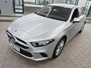 Mercedes A 250 e插电式混合动力轿车