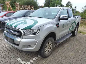 卡车 Ford Ranger 2.2 TDCi XLT 4x4 Pick Up