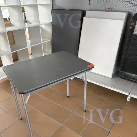 Kamp masaları
