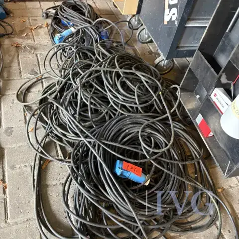 Lot de câbles prolongateurs/adaptateurs CCE