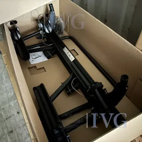 Bicycle carrier THULE Caravan Superb XT black