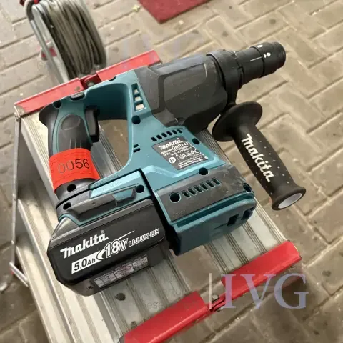 MAKITA DHR243 充电式电锤
