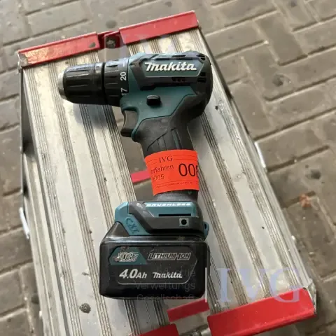 MAKITA DF332D 充电式螺丝刀