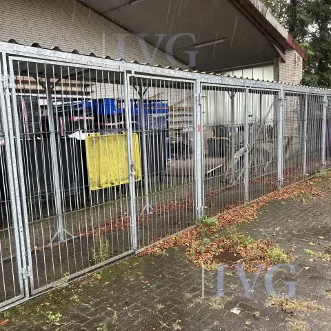 Dépôt de bouteilles de gaz courant