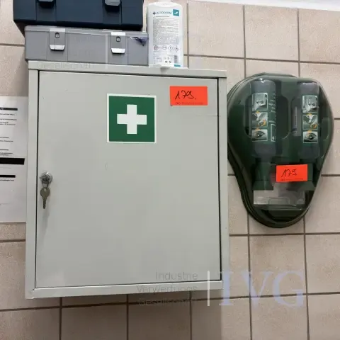 Trusă de prim ajutor