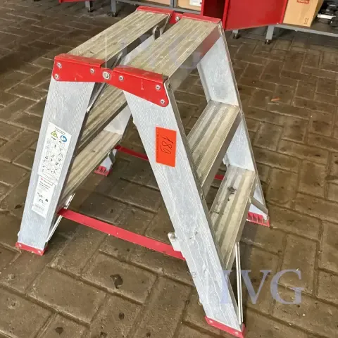 سلم ألمنيوم WÜRTH بثلاث درجات