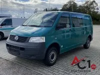 VW T5 Transporter 2.5 TDI 4motion，5座，带内置货架