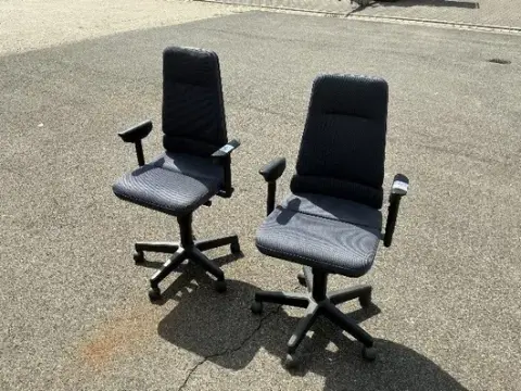 2 sedie girevoli da ufficio Martinstoll S82