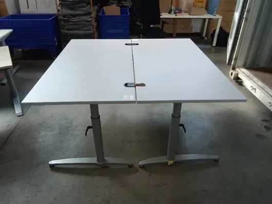 2 skriveborde Assmann