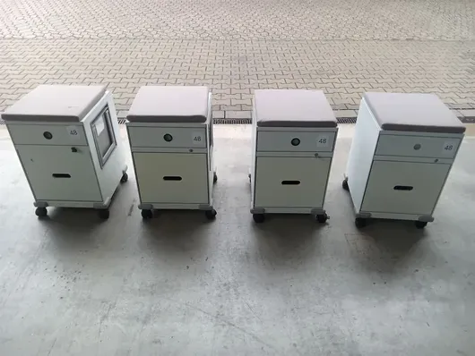 4x contenitori mobili Vitra Pick Up
