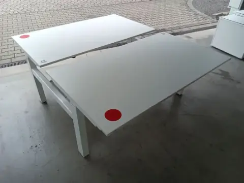 1x Wini íróasztal