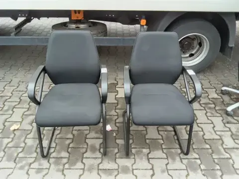 2 db konzolos szék Sedus Wien Wl-230