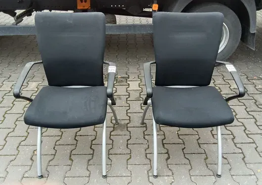 2 konferansestoler Haworth Comforto