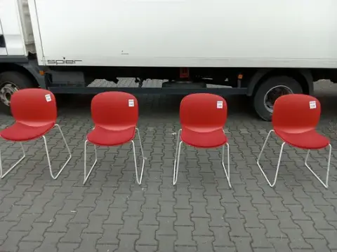 4 adet ziyaretçi sandalyesi RBM 6060A Noor Sled Base