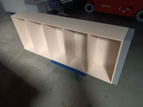 1 个 Assmann 货架