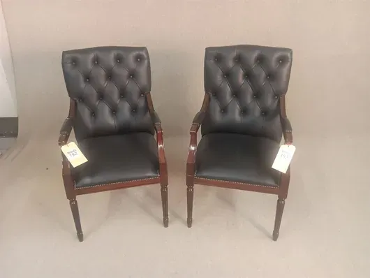 2 scaune de conferință/scaune de director