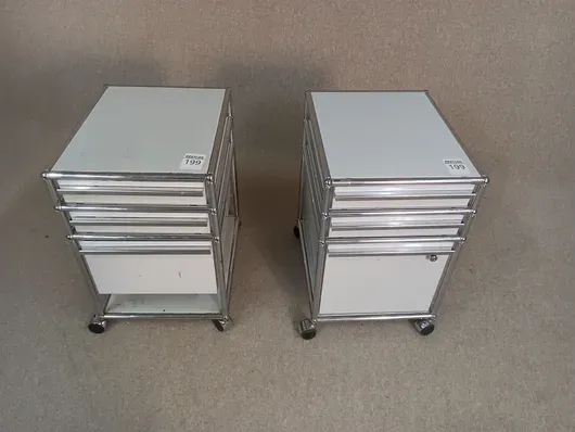 2x contenitori mobili USM