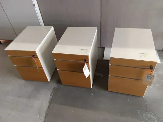 3x containere mobile Hund