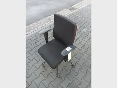 3 adet Interstuhl ofis koltuğu