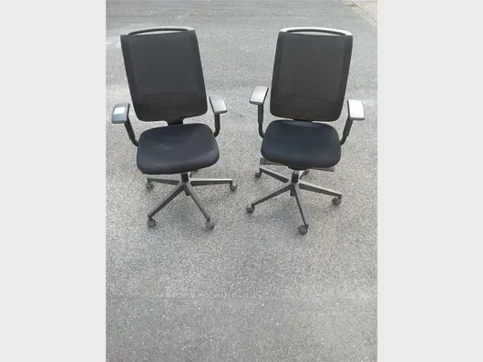 2 kontorstole Steelcase Reply (defekt)