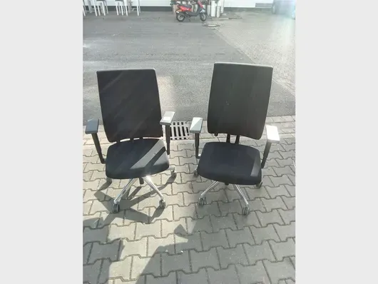2 kontorstole Viasit (defekt)