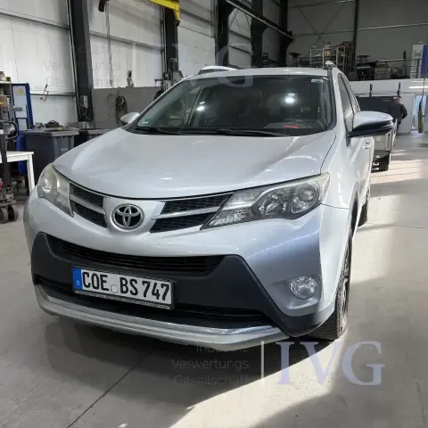 Vehículo multiusos TOYOTA RAV4