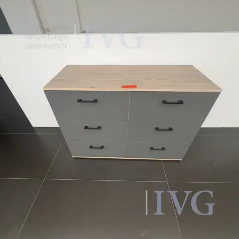 Credenza
