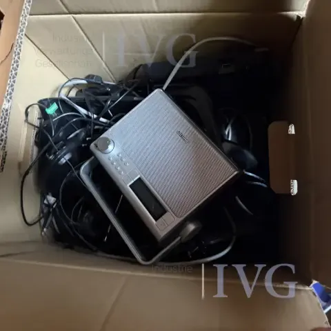 Régi számítástechnikai eszközök tétel