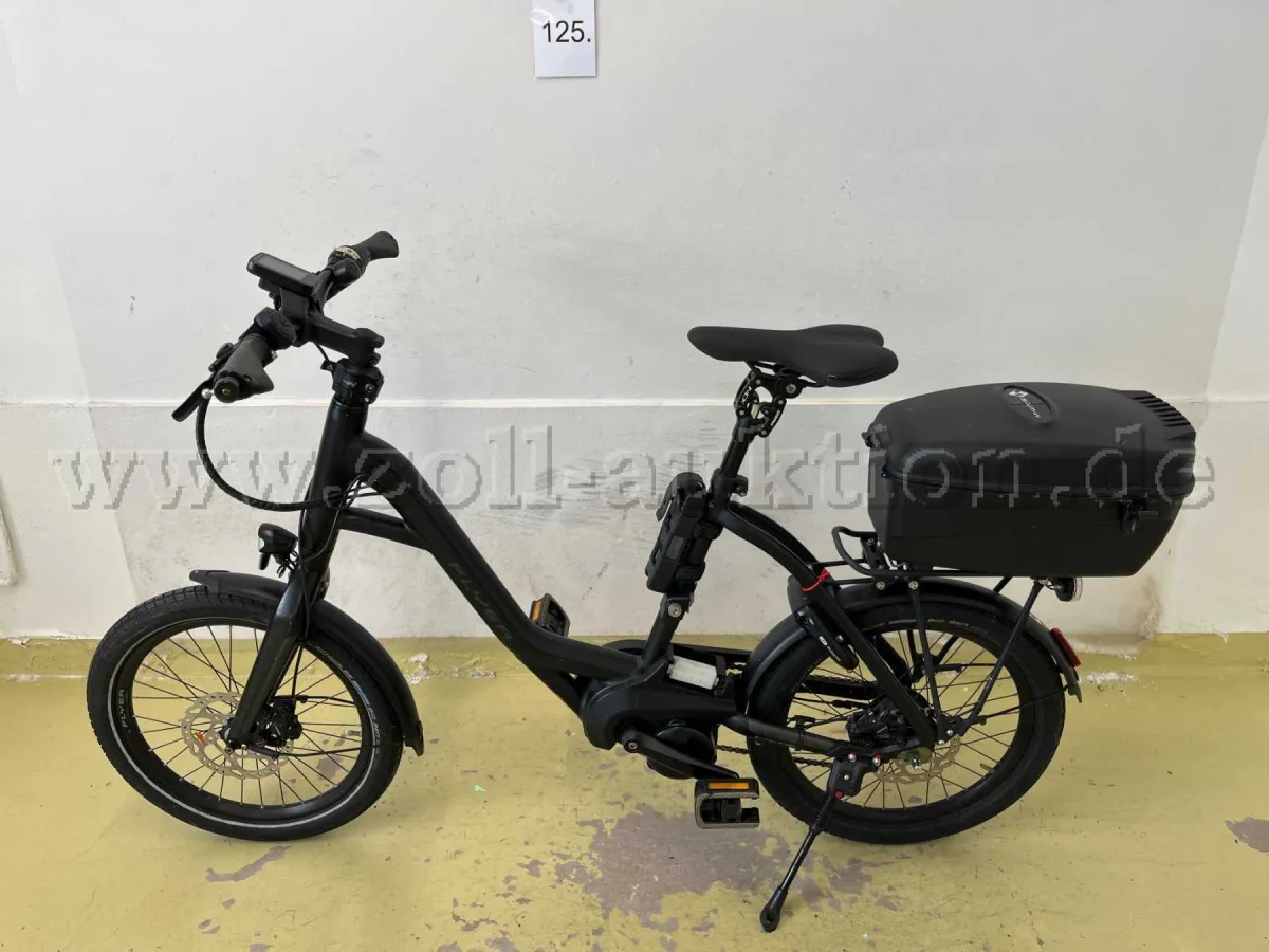 1 辆 Flyer "Flogo 3.01" 电动自行车，20 英寸，车架高度 47 cm