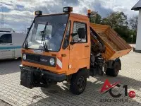 Multicar M26 全轮驱动自卸车，配 HIAB 022-2 装载起重机