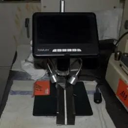 Microscop digital, producător: Tomlov