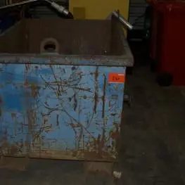 Container