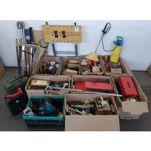 工具和油漆一批