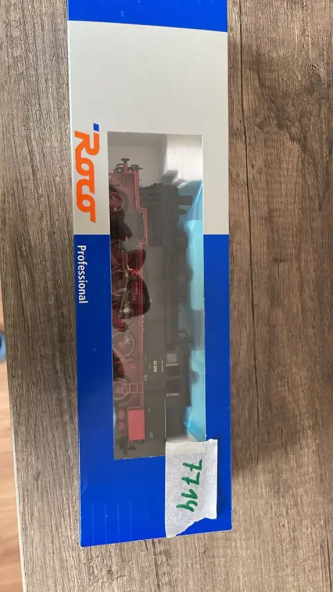 Locomotive à vapeur (Roco)