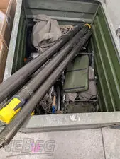 Équipement de pose pour fibre optique, comprenant :