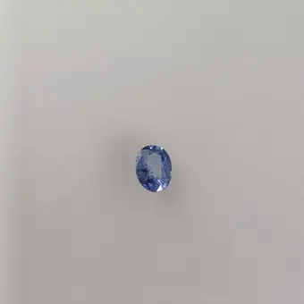 Zafiro natural suelto, 2.70 ct., certificado IGI.